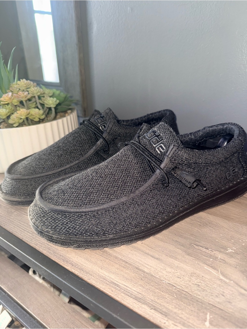 Hey Dude Men's Lightweight Casual Slip-On Shoes in Charcoal size 8